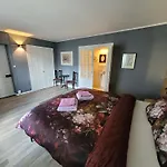 L'arc En Ciel Bed & Breakfast 3*